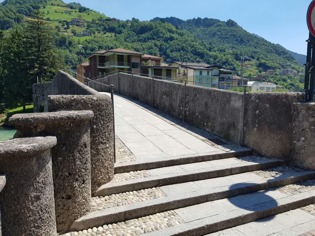 Al Ponte Vecchio Villa San Pellegrino Terme Bagian luar foto